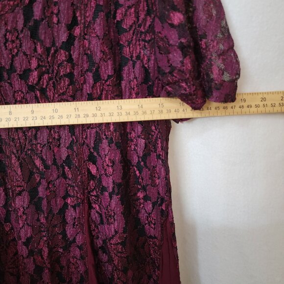 Olivia Womens Large Lace Overlay Dress just‎ below Knee Length Plum V Neck - Picture 4 of 6